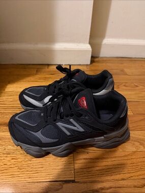 New Balance
 Black and Gray Athletic Sneakers with Red Accent